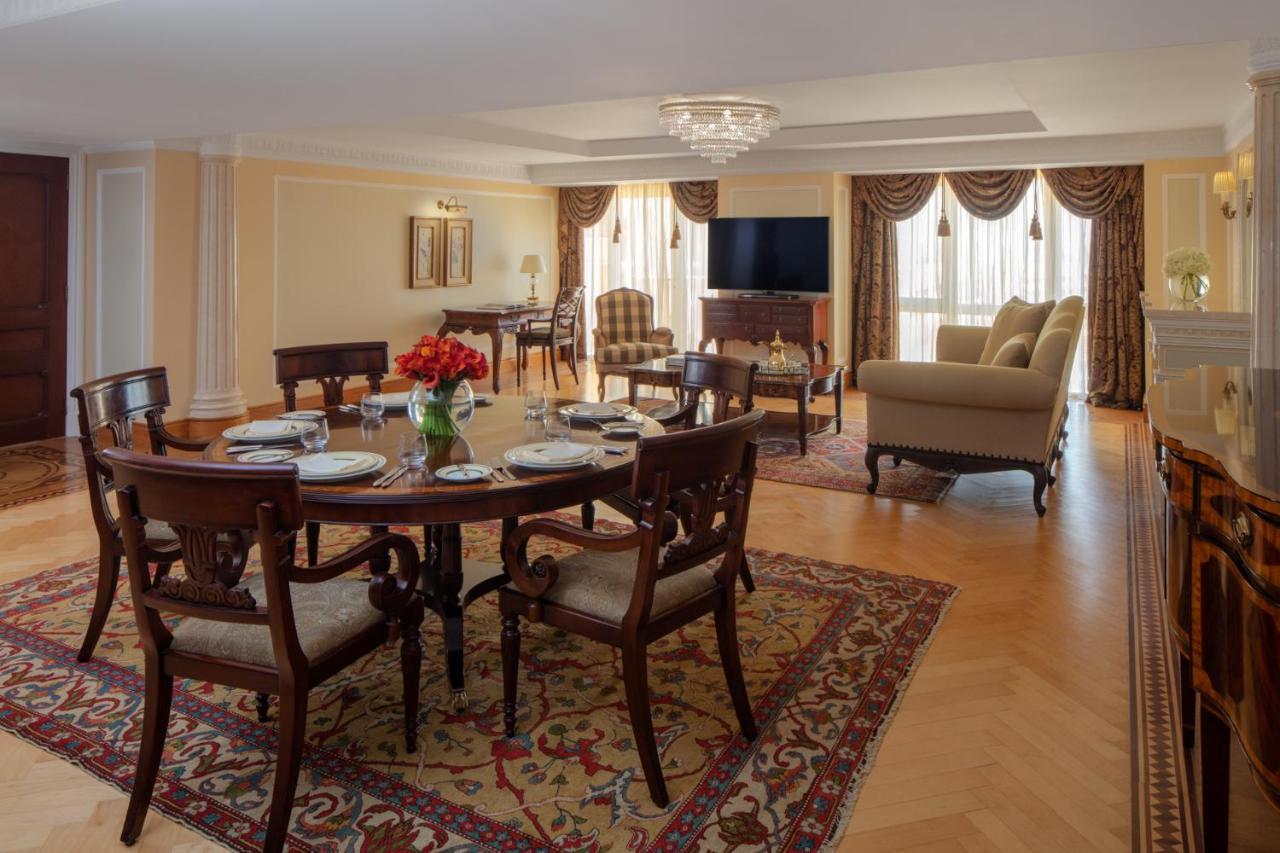 The Regency Hotel Kuwait Kuwait City Bagian luar foto