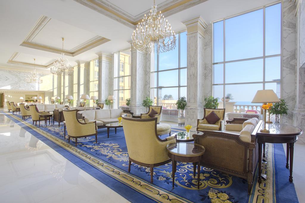 The Regency Hotel Kuwait Kuwait City Bagian luar foto The lobby